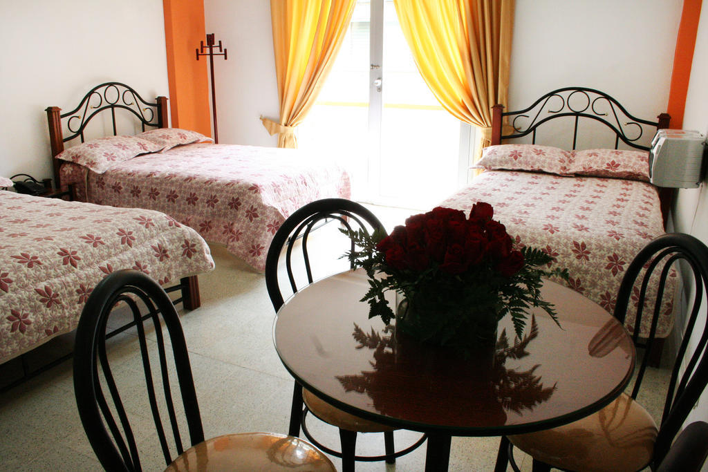 Hotel Normandia Medellín Quarto foto